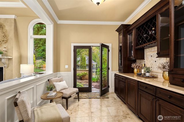 20615 NE 16th Street, Sammamish, WA 98074