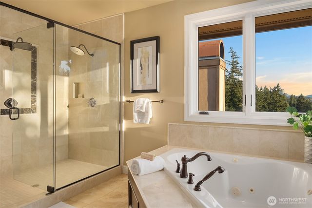 20615 NE 16th Street, Sammamish, WA 98074