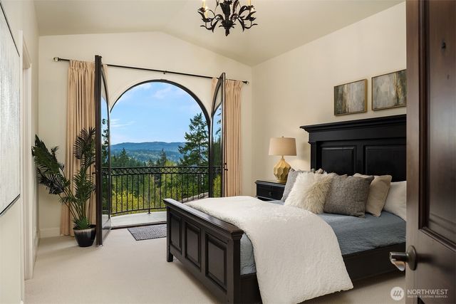 20615 NE 16th Street, Sammamish, WA 98074