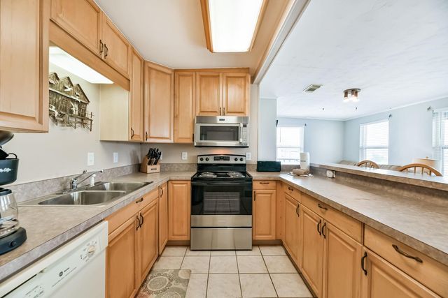 4214 Liberty Drive, Galveston, TX 77554