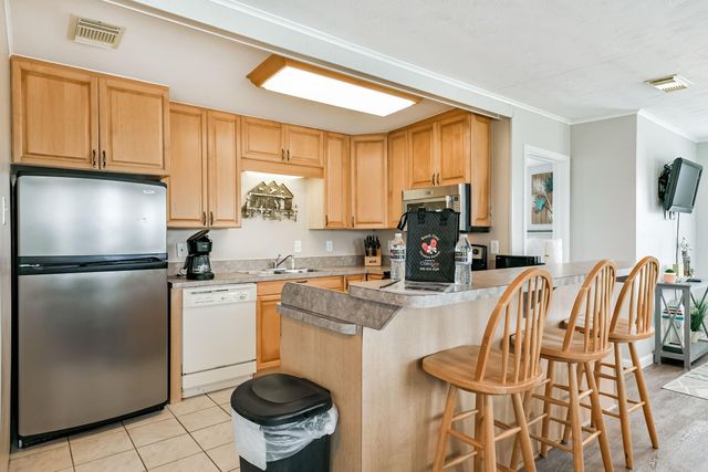 4214 Liberty Drive, Galveston, TX 77554