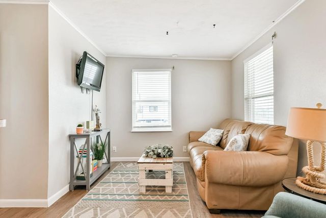 4214 Liberty Drive, Galveston, TX 77554