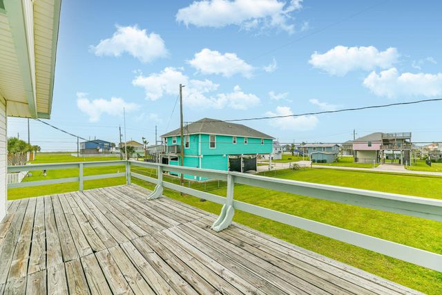 4214 Liberty Drive, Galveston, TX 77554