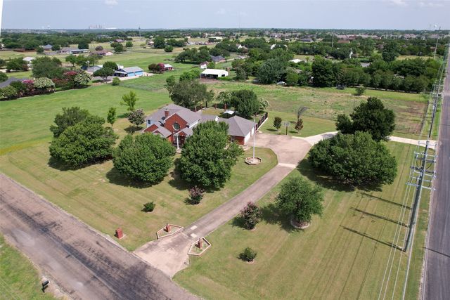 6603 Champion Road, Midlothian, TX 76065