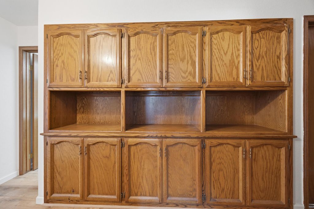 Image 17 of property listing at 4324 W Orchard Avenue, Visalia, CA 93277