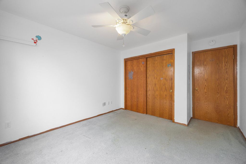 Image 23 of property listing at 4324 W Orchard Avenue, Visalia, CA 93277