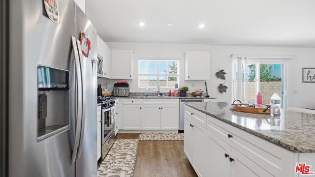 1428 Wild Prairie Way, Hemet, CA 92543