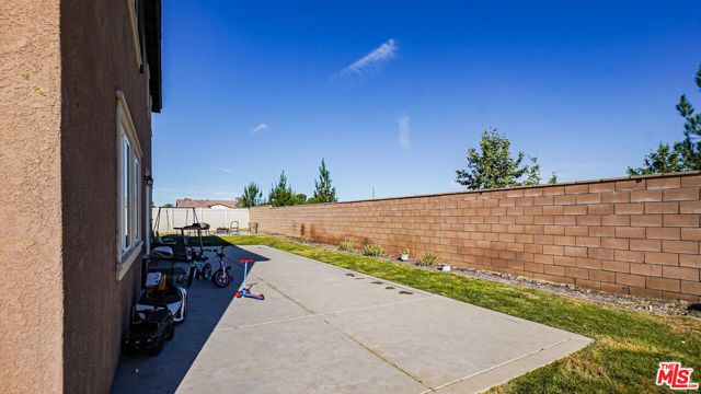 1428 Wild Prairie Way, Hemet, CA 92543