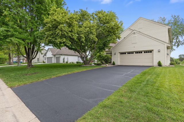 4648 Allendale Drive, White Bear Lake, MN 55127