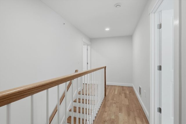 14 Lefevre Dr, Kingston, NH 03848