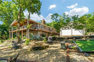 22451 Indian Point Road, Garfield, AR 72732