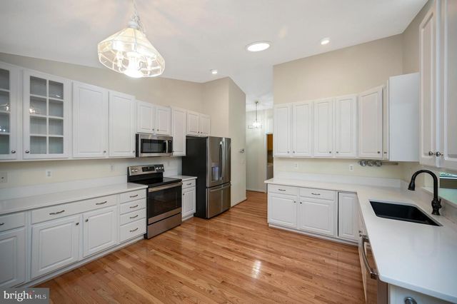 1011 EASTOVER PKWY, Locust Grove, VA 22508
