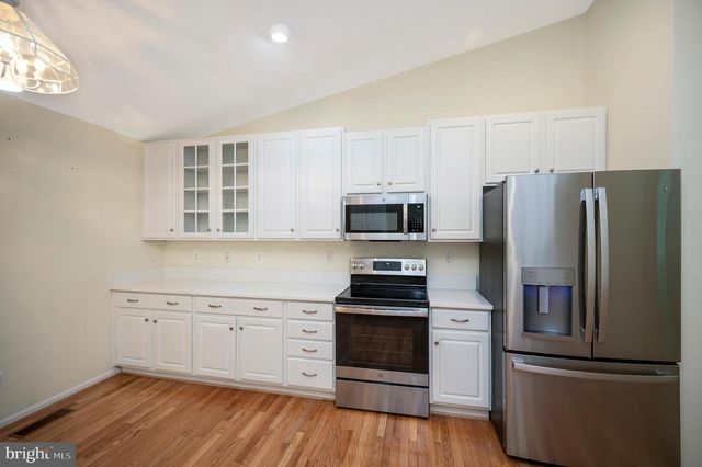 1011 EASTOVER PKWY, Locust Grove, VA 22508