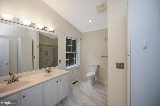 1011 EASTOVER PKWY, Locust Grove, VA 22508