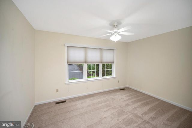 1011 EASTOVER PKWY, Locust Grove, VA 22508