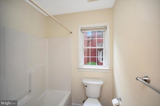 1011 EASTOVER PKWY, Locust Grove, VA 22508