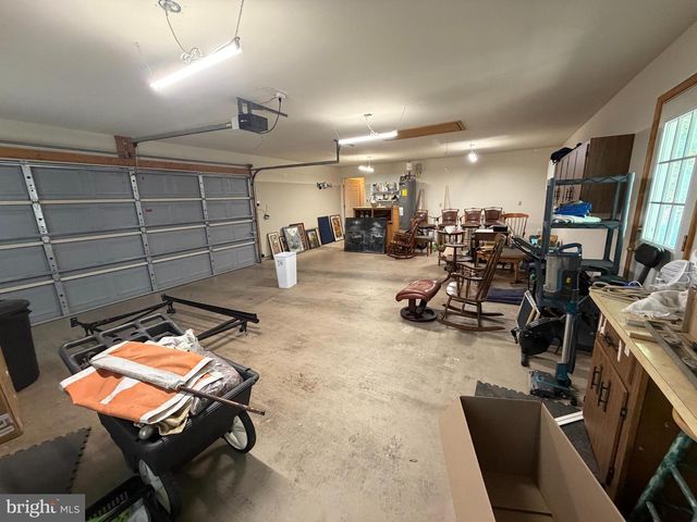 1011 EASTOVER PKWY, Locust Grove, VA 22508
