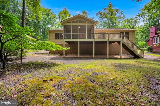 1011 EASTOVER PKWY, Locust Grove, VA 22508