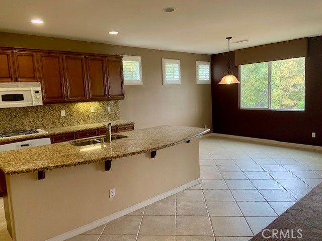 8822 Cuyamaca, Corona, CA 92883