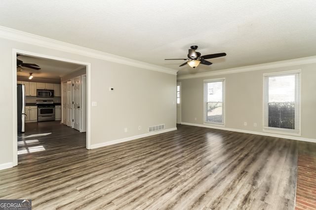 1490 Mill Creek Court SW, Marietta, GA 30008