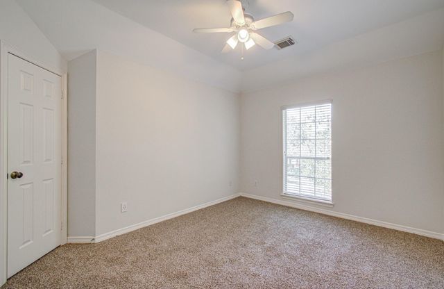 13919 Charterhouse Way, Sugar Land, TX 77498