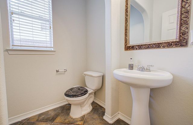 13919 Charterhouse Way, Sugar Land, TX 77498