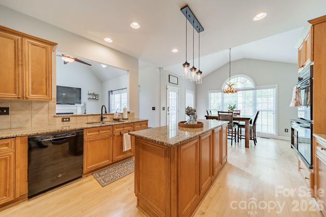 5618 Sugarcane Court, Mint Hill, NC 28227