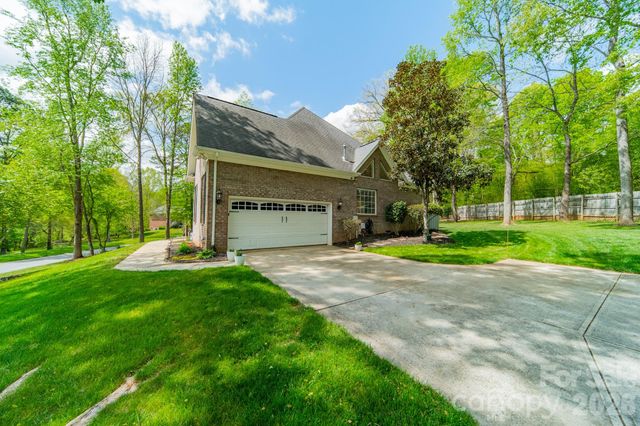 5618 Sugarcane Court, Mint Hill, NC 28227