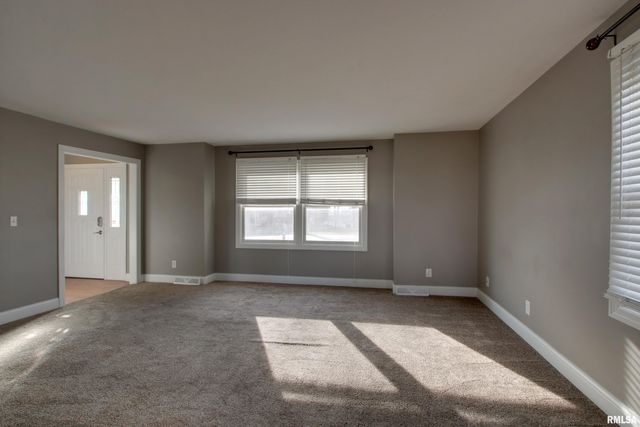 4915 SUNVIEW Drive, Quincy, IL 62305