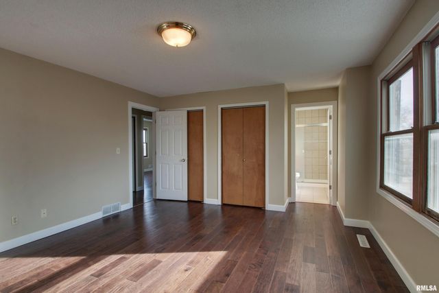 4915 SUNVIEW Drive, Quincy, IL 62305