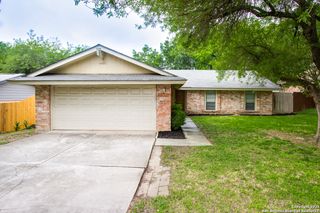 6403 RIDGE TREE DR, San Antonio, TX 78233