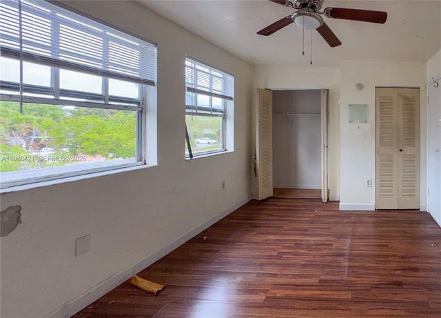 11430 SW 41st Ter, Miami, FL 33165