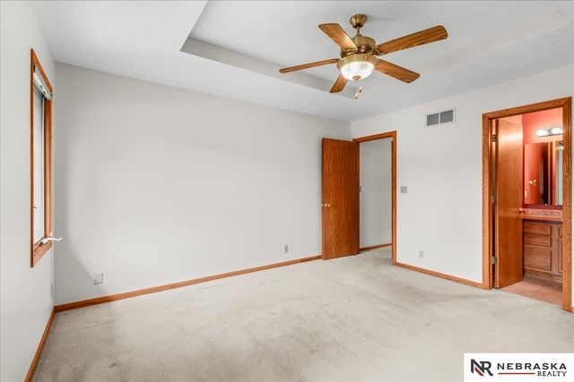 8041 Arrow Ridge Road, Lincoln, NE 68506