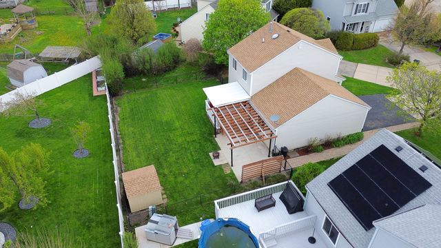 7 Gladys Court, South Elgin, IL 60177