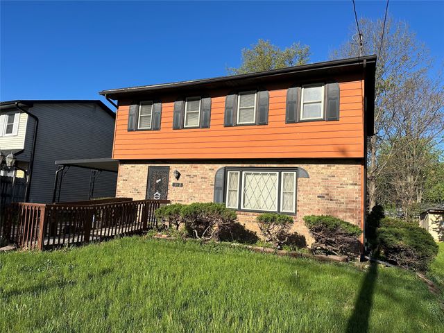 1526 McCormick Street, Des Moines, IA 50316