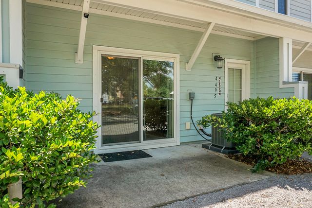 4495 Mixson Avenue, North Charleston, SC 29405