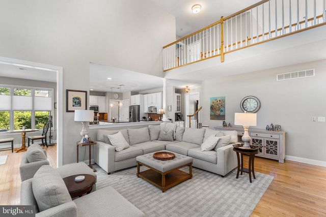 1301 STONEY RIVER DR, Ambler, PA 19002