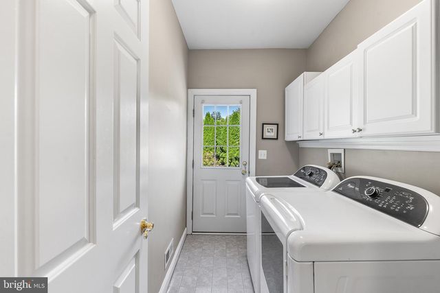 1301 STONEY RIVER DR, Ambler, PA 19002