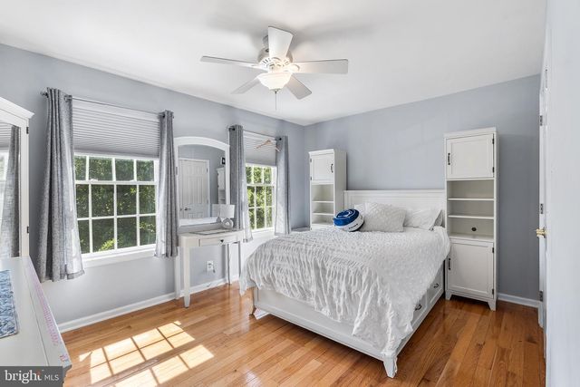1301 STONEY RIVER DR, Ambler, PA 19002