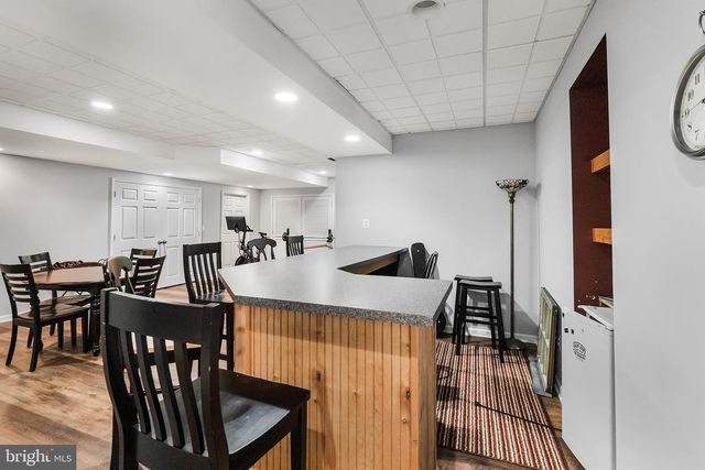 1301 STONEY RIVER DR, Ambler, PA 19002