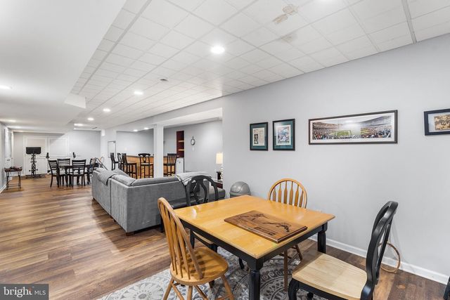 1301 STONEY RIVER DR, Ambler, PA 19002