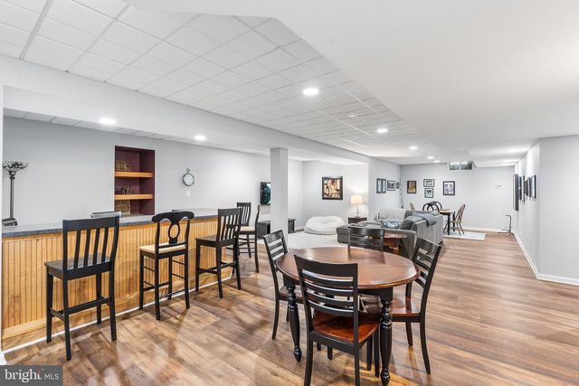 1301 STONEY RIVER DR, Ambler, PA 19002