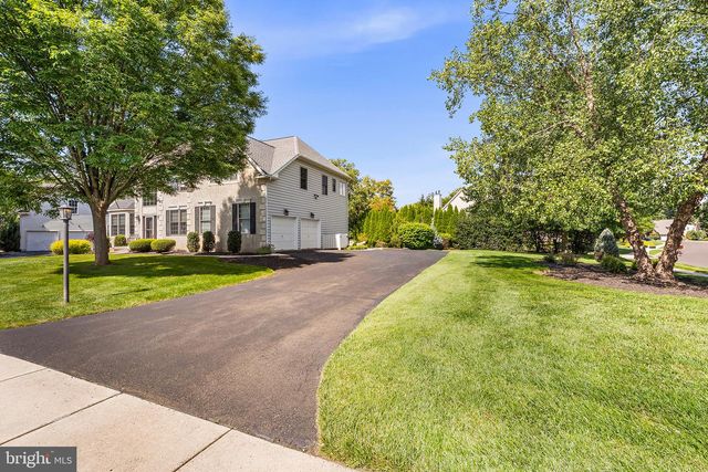 1301 STONEY RIVER DR, Ambler, PA 19002
