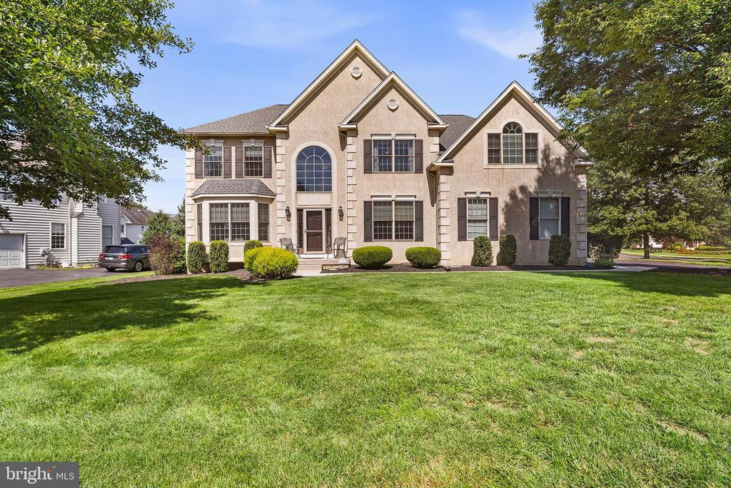 1301 STONEY RIVER DR, Ambler, PA 19002