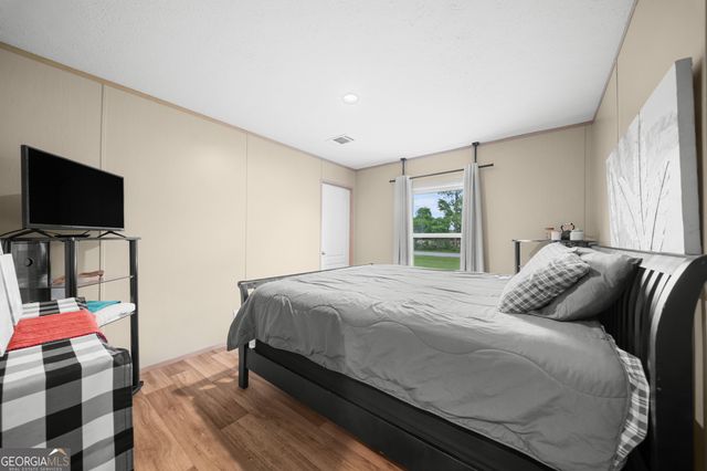 524 Smith Road, Waycross, GA 31503