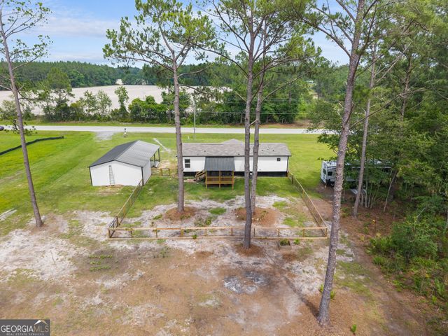 524 Smith Road, Waycross, GA 31503