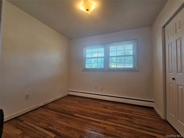 7 Scotchtown Drive, Middletown, NY 10941
