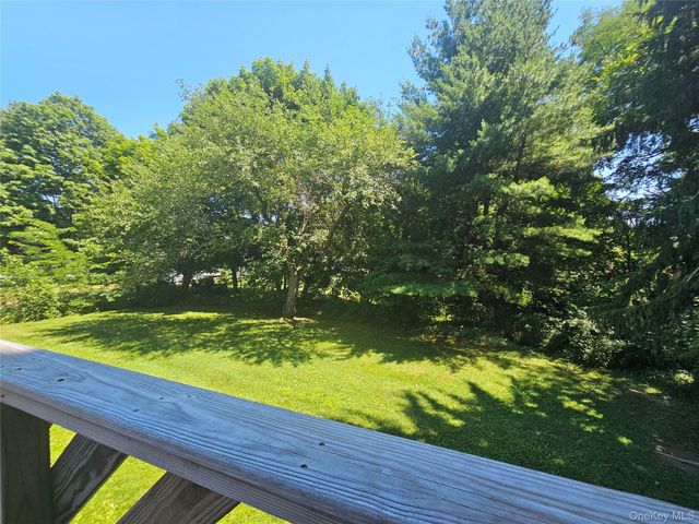 7 Scotchtown Drive, Middletown, NY 10941