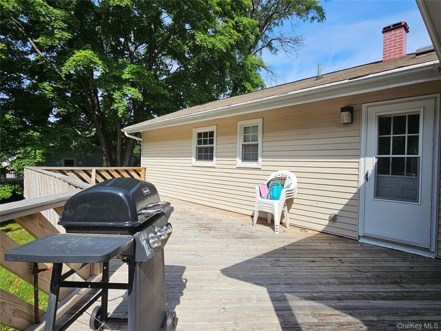 7 Scotchtown Drive, Middletown, NY 10941