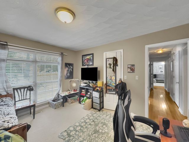 516 Callahan Dr, New Johnsonville, TN 37134